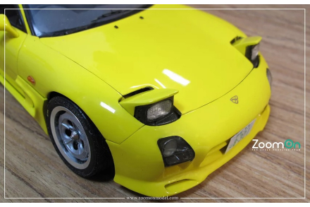Otwarte lampy Mazda RX-7 FD3S ZoomOn Z080