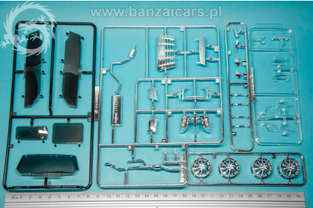 Toyota Alphard GF 3.5L Fujimi 06607